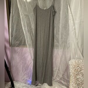 Maxi Contouring grey knit sleeveless dress